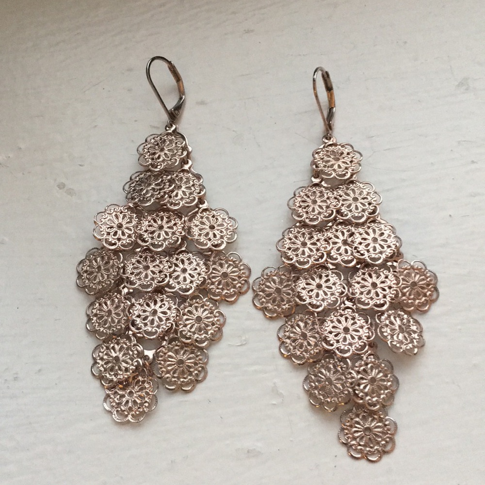 Rose gold drop earrings